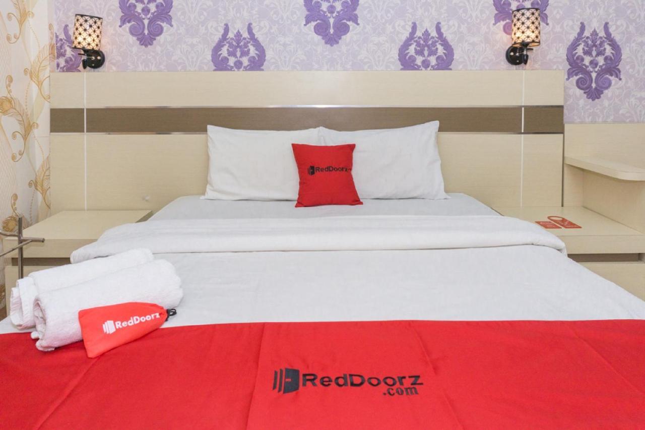 Hotel Reddoorz @ Tambolaka Sumba Lokokaki Esterno foto