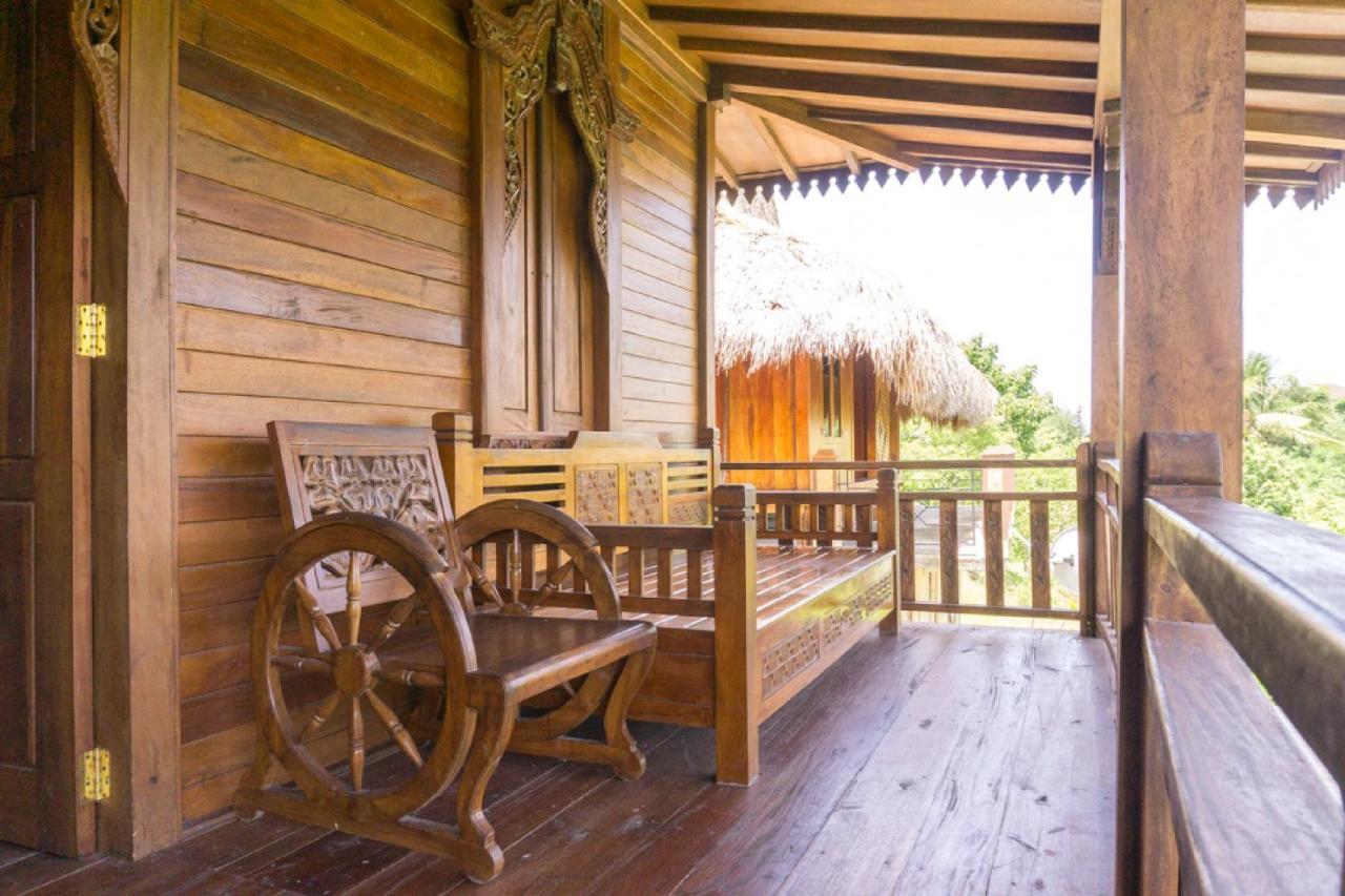 Hotel Reddoorz @ Tambolaka Sumba Lokokaki Esterno foto