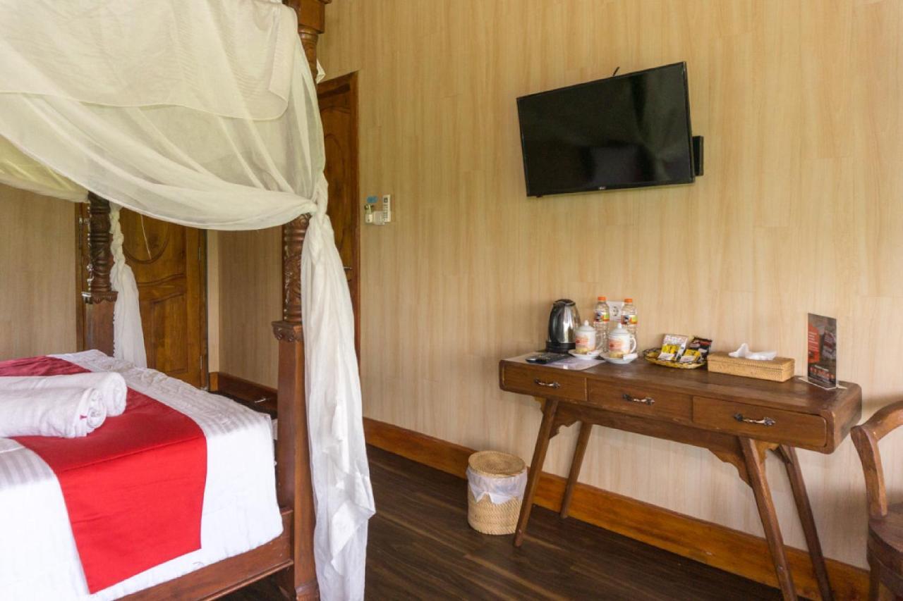 Hotel Reddoorz @ Tambolaka Sumba Lokokaki Esterno foto